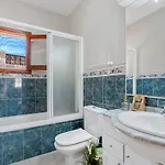 Villa Caseta De Sau - Plusholidays