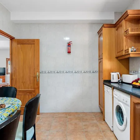 Caseta De Sau - Plusholidays Villa *