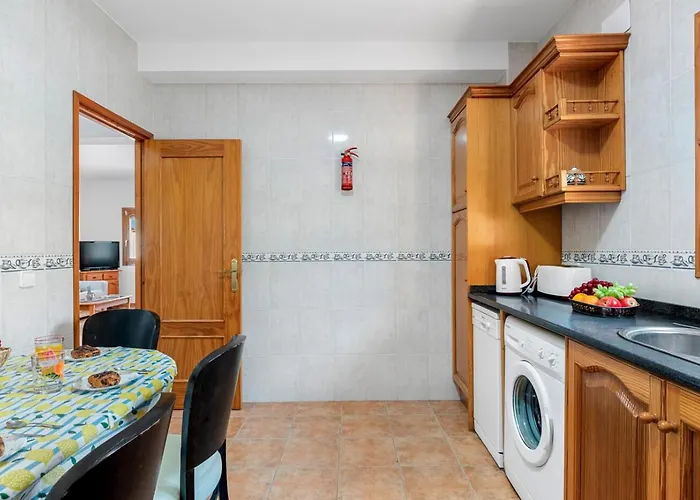 Caseta De Sau - Plusholidays Villa *